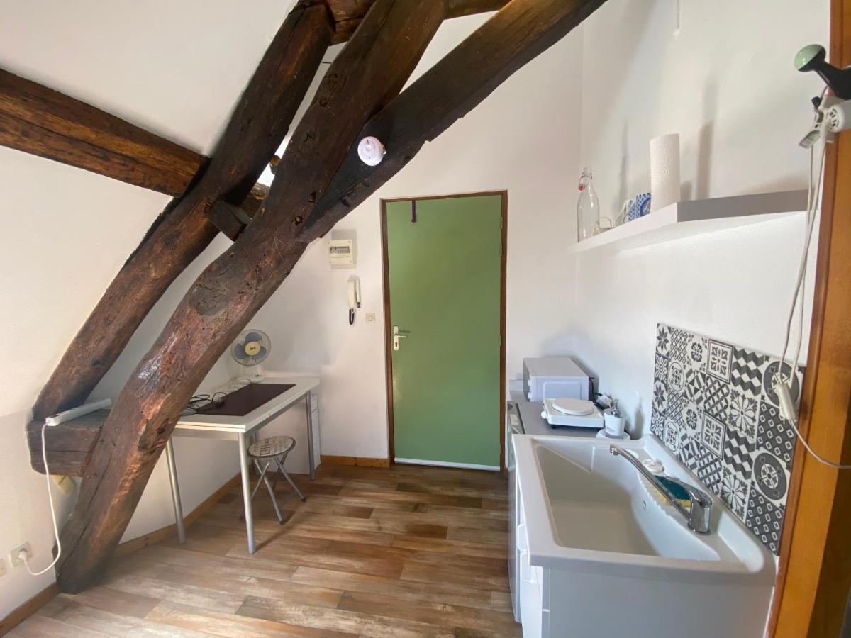 Ferienwohnung Le Puits Du Bourg Nevers Exterior foto