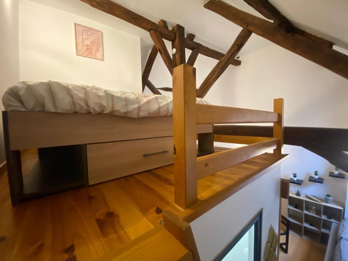 Ferienwohnung Le Puits Du Bourg Nevers Exterior foto